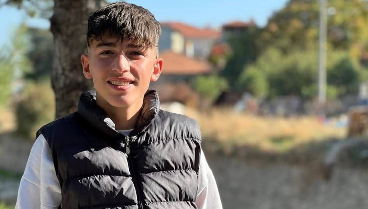 afyonkarahisarda baba dehseti 16 yasindaki oglunu oldurdu 4QXHri2f