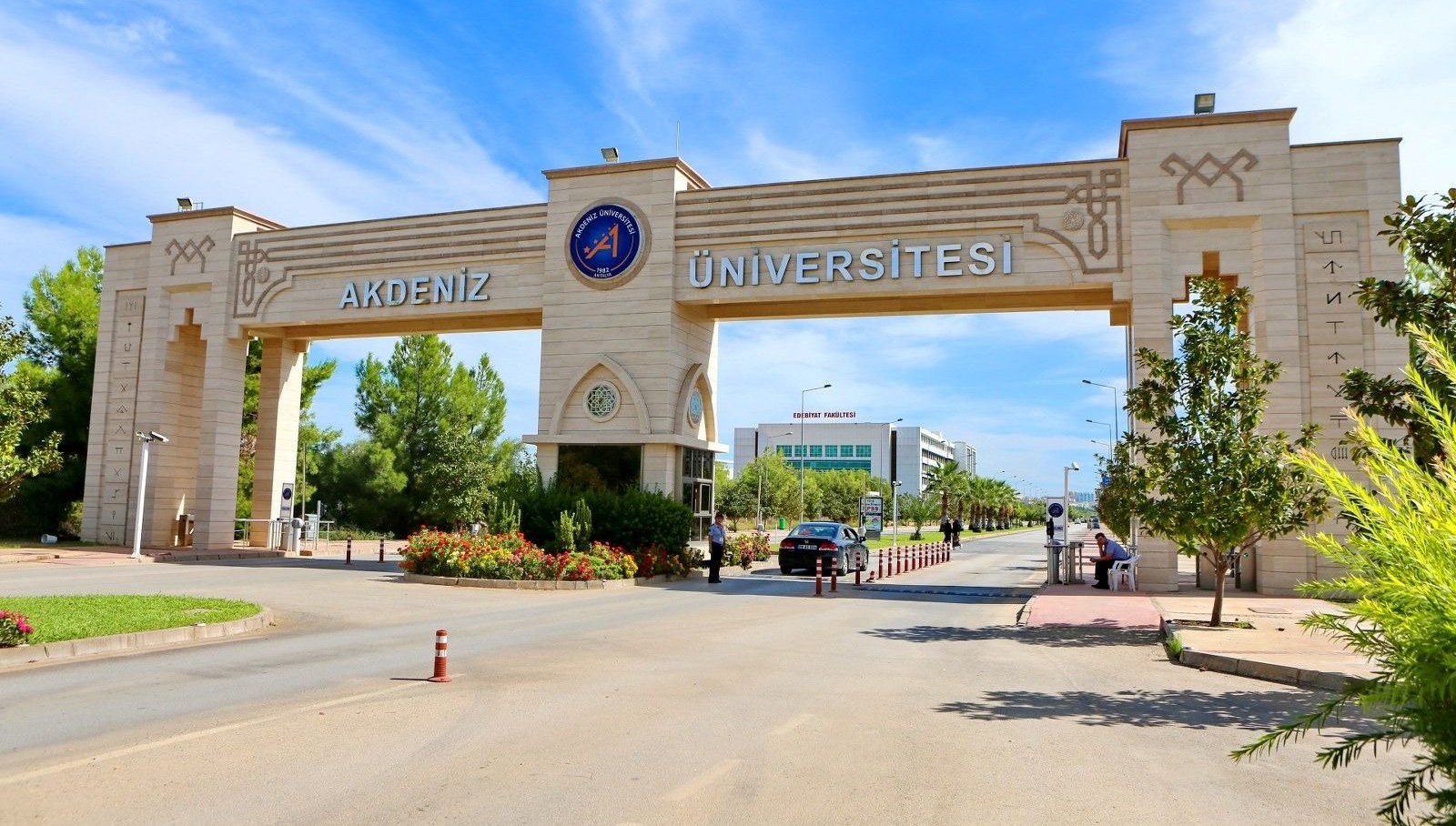 akademisyenlerden sgkya usulsuz tahsilat ve ameliyat manipulasyonu dxzurFYK.jpg