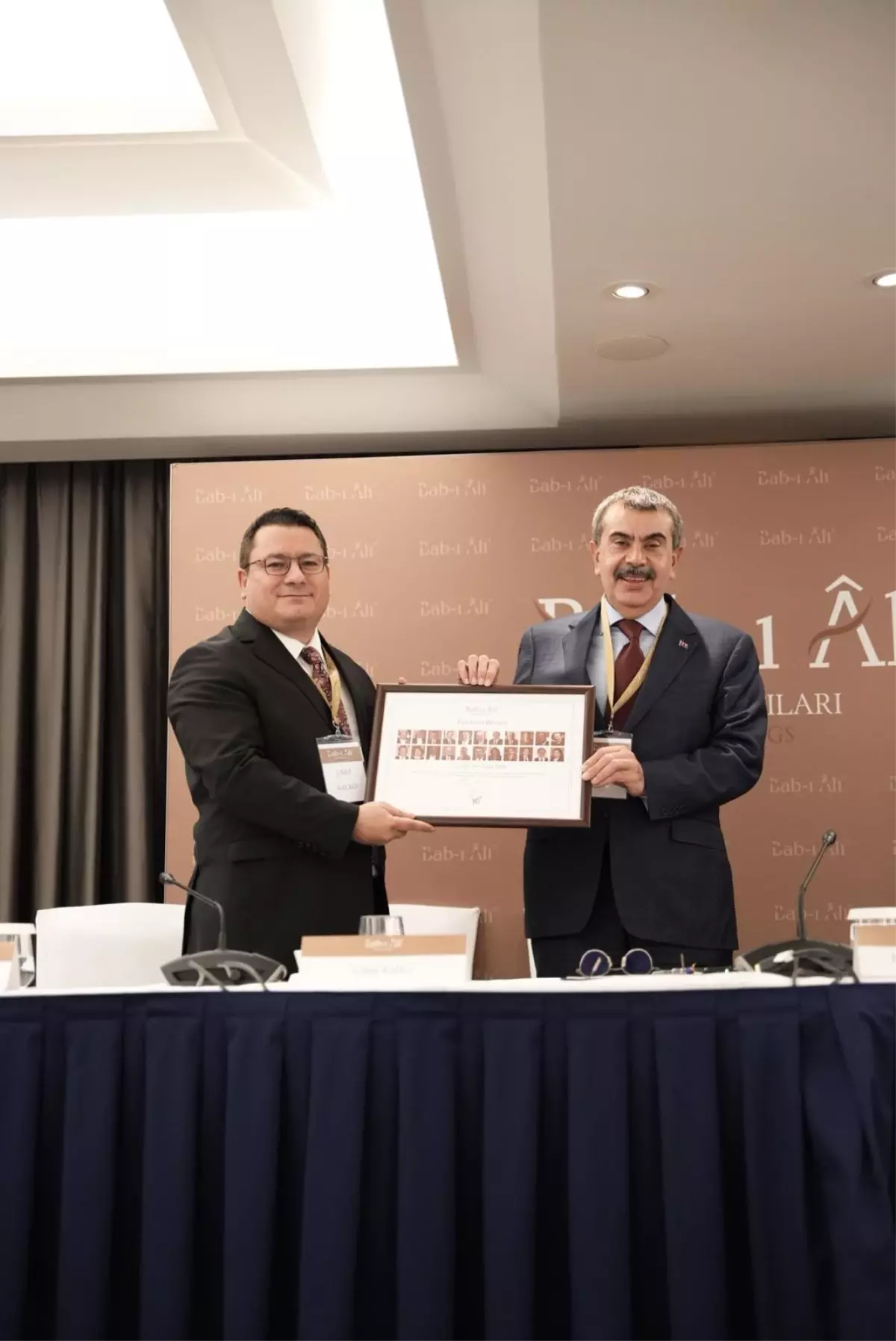 egitimde dijital donusum ve yenilikci yaklasimlar 8NOybRuB.jpg