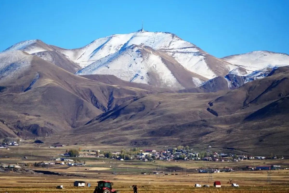 ruslar bile pesindeydi musul petrolu erzurumdan mi doguyor rsv22Xvu.jpg