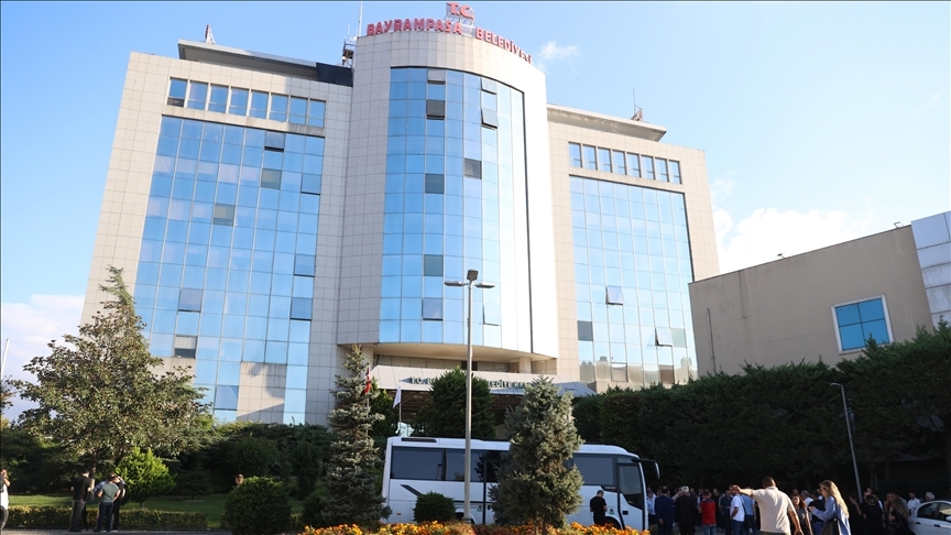 Bayrampaşa Belediyesine yönelik yolsuzluk soruşturmasında 2 şüpheli tutuklandı