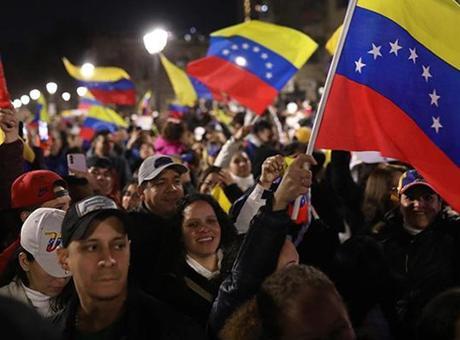 Venezuela’da 17 ay sonra bir ilk yaşandı! ‘Yasak kaldırıldı’