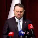 mutlak-butlan-karari-sonrasi-gurlekten-ilk-aciklama-irade-milletindir-delegelerindir-uyelerindir-gDB4AwZY